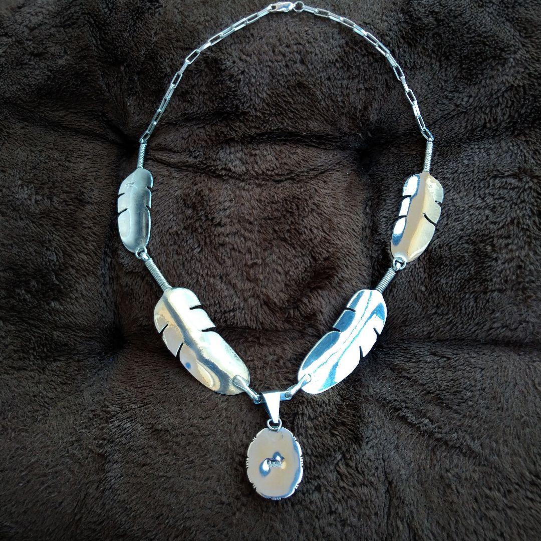 Navajoターコイズペンダントとシルバーフェザーチェーンセット