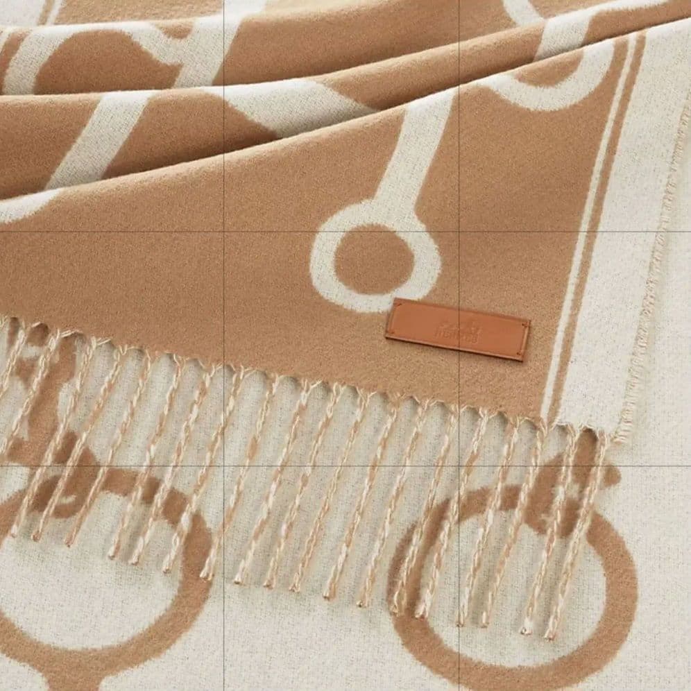 Hermes エルメス２０２５AW マフラー　モール　キャメル　未使用タグつき