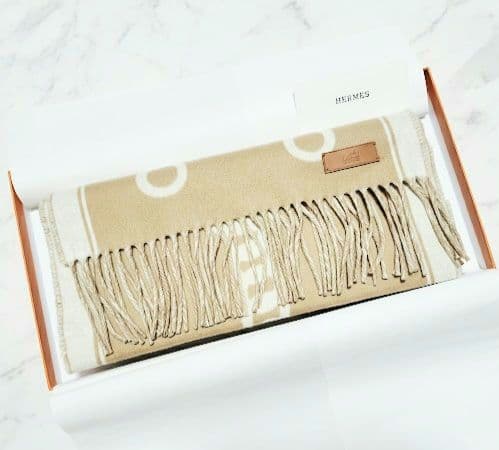 Hermes エルメス２０２５AW マフラー　モール　キャメル　未使用タグつき