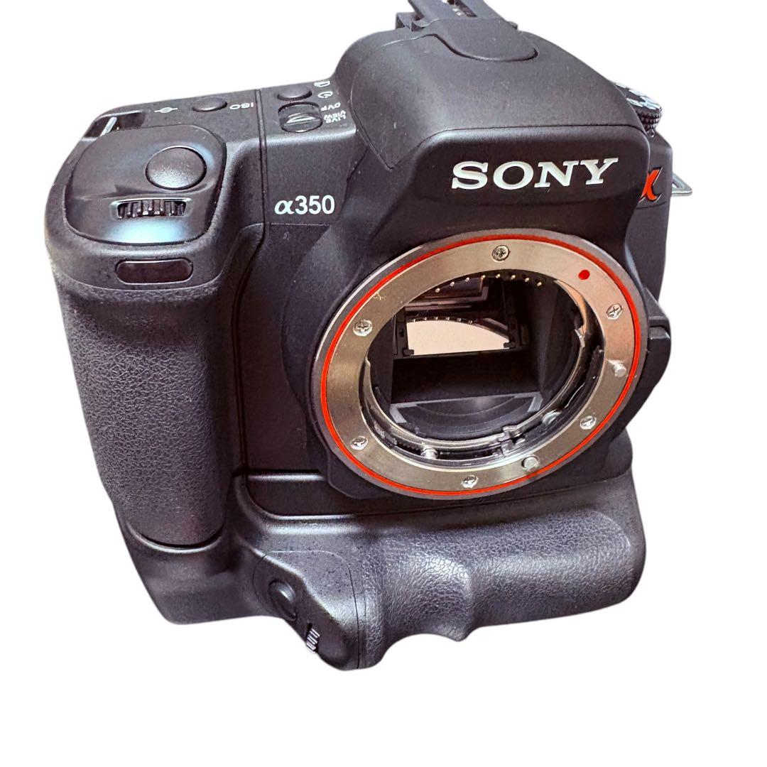 美品 別売廃盤グリップ、望遠レンズ付き Sony α350 ダブルレンズ