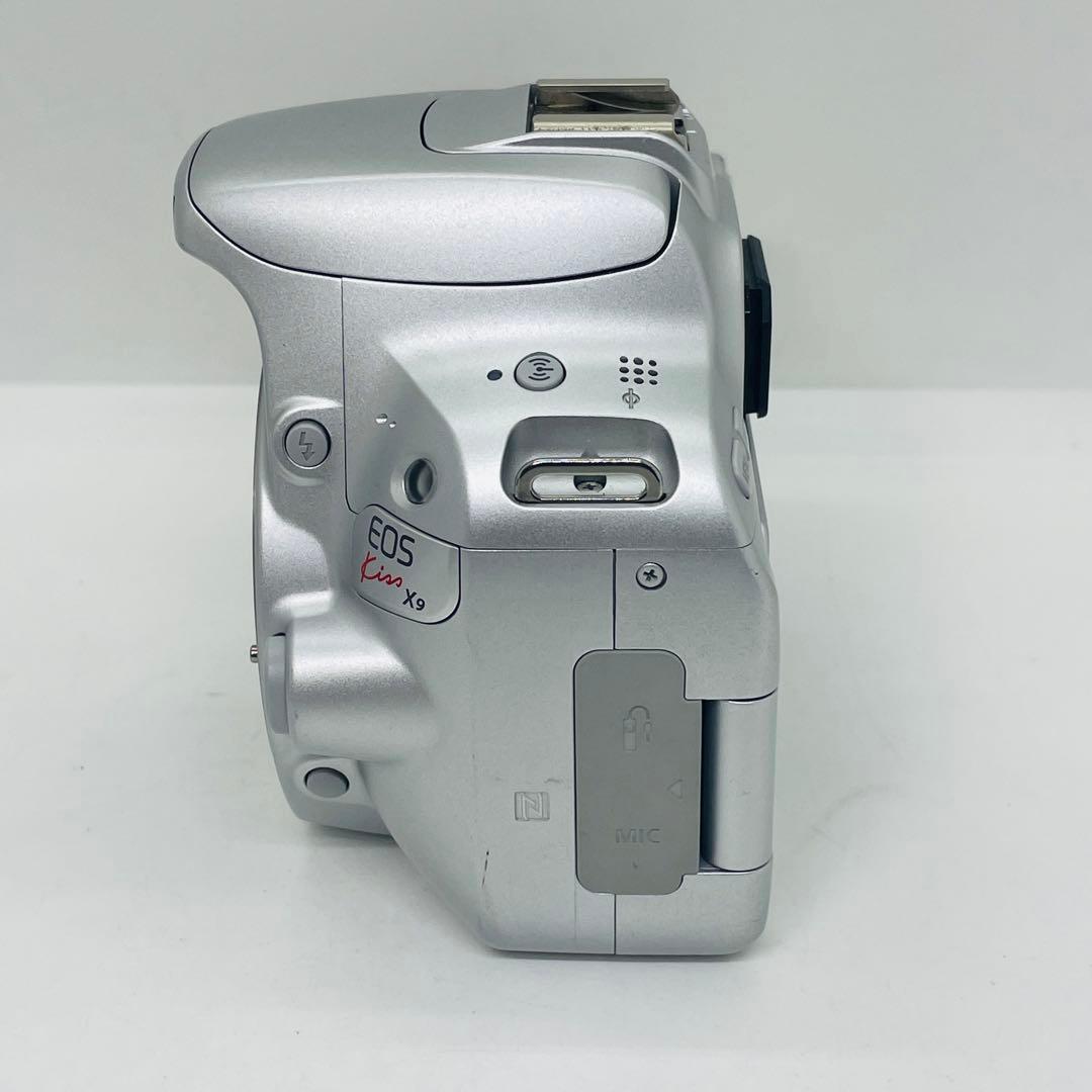 Canon デジタル一眼レフカメラ　EOS Kiss X9 レンズキット