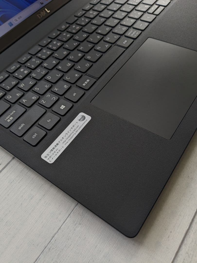 ⑦ DELL Latitude 3520 16GB 256GB FHD