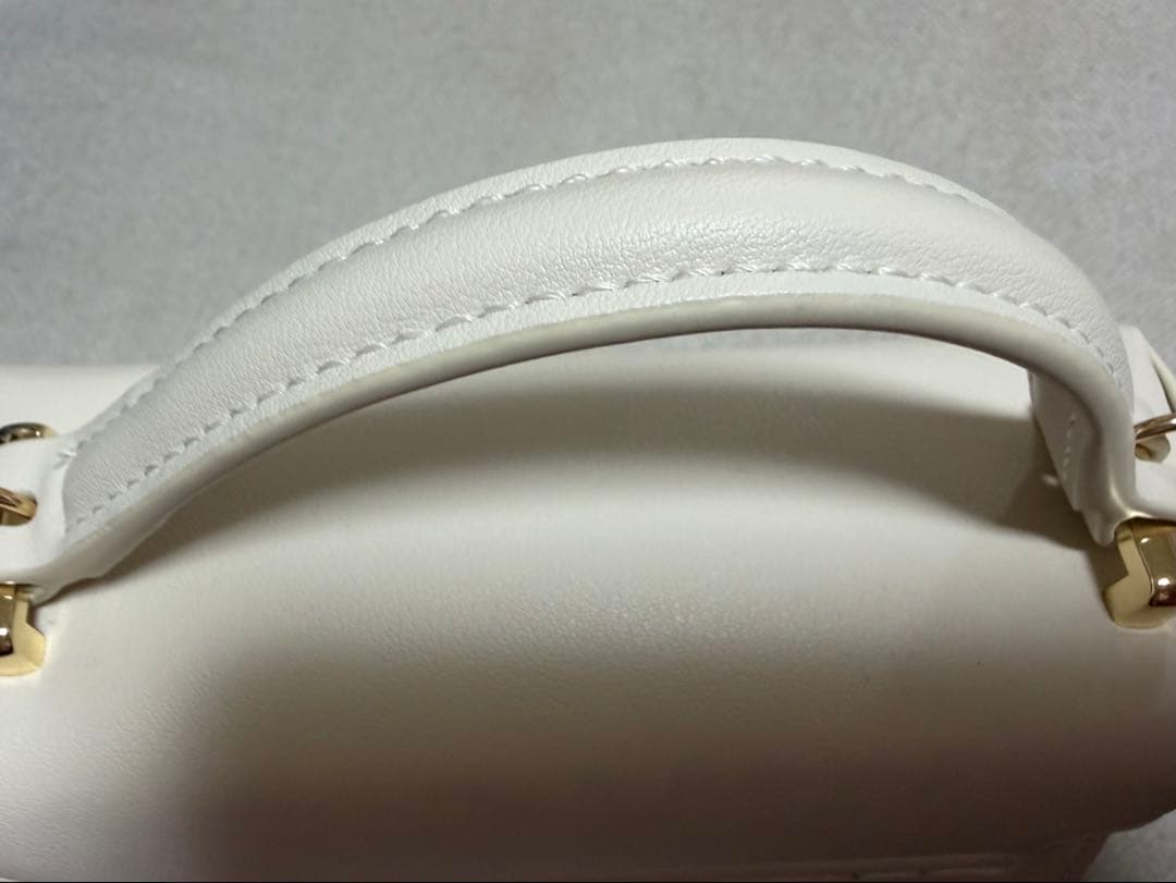 CELFORD ビジュースタッズポシェット　IVR