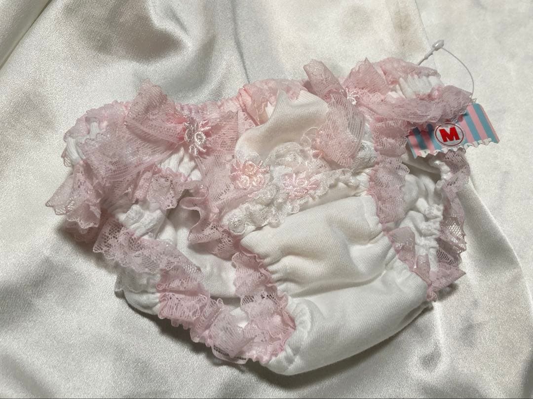 【ルークス】フリル2段のプリティースキャンティ