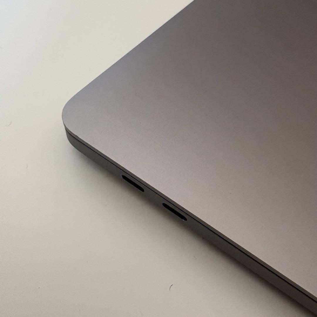 MacBook Pro 16インチ i9/32GB/1TB おまけつき