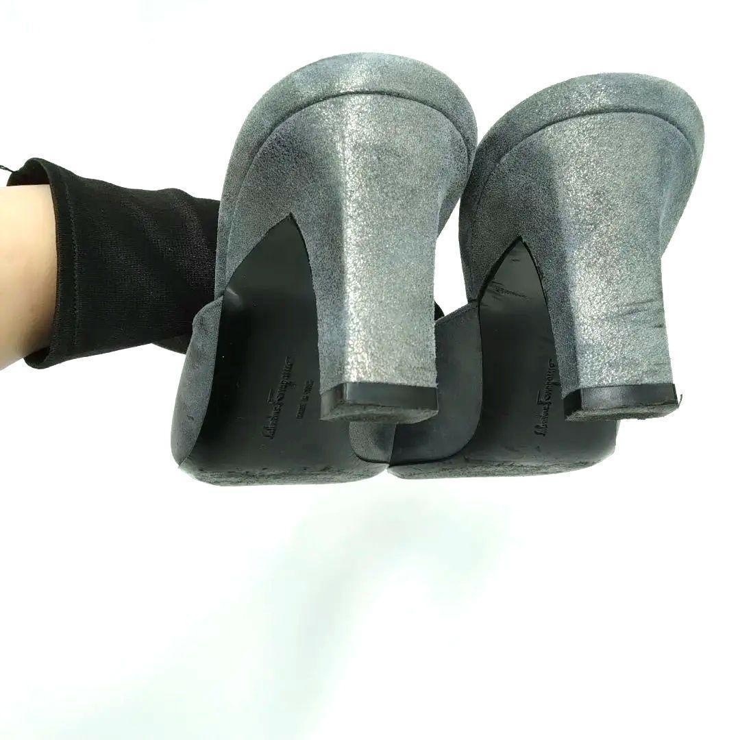 【美品】Salvatore Ferragamoサルヴァトーレフェラガモ ミュール