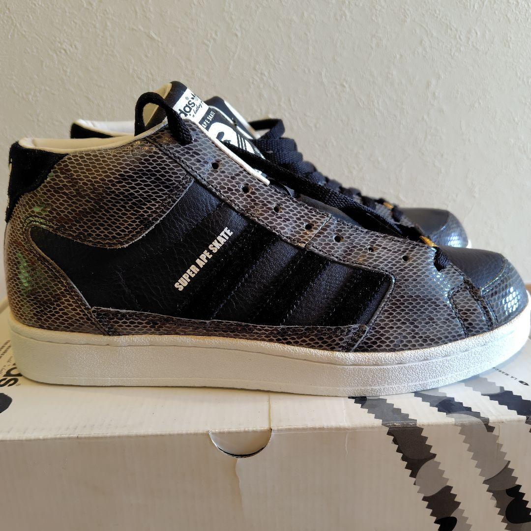 hope　エイプ☓アディダス　スーパーエイプスケート黒蛇　26.5cm