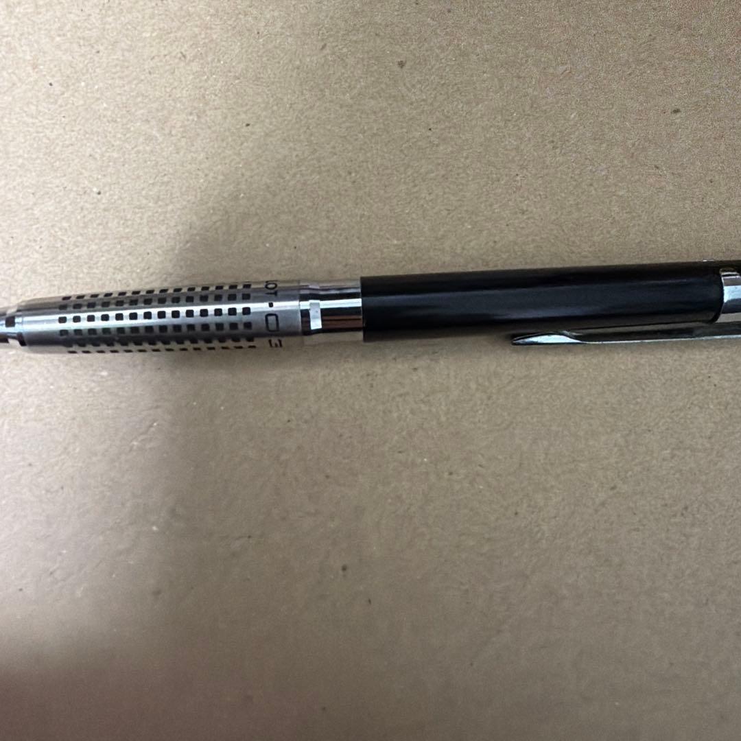シャープペンシル