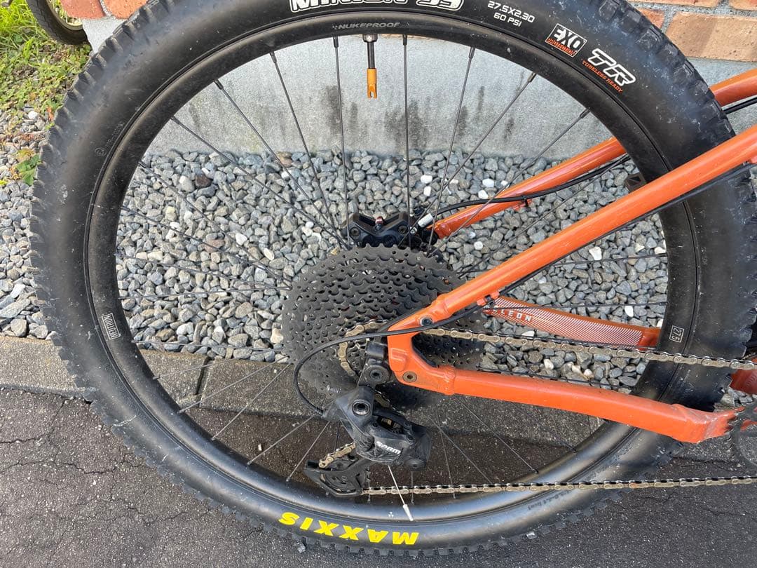 自転車本体 santa cruz chameleon M size