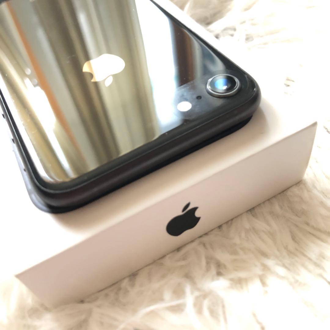 【すぐ発送】iPhone 8 64GB SIMフリー