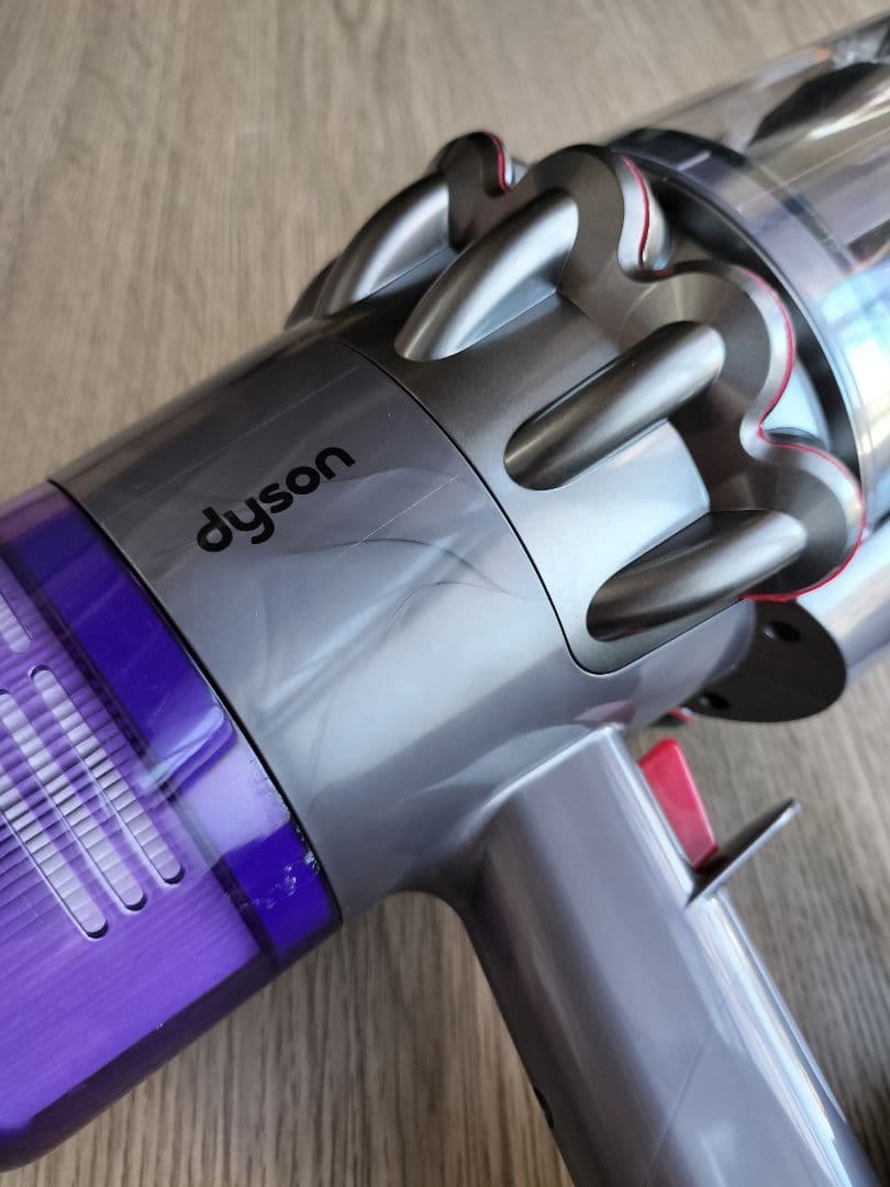 ダイソン V11 SV14　Dyson 掃除機 本体のみ