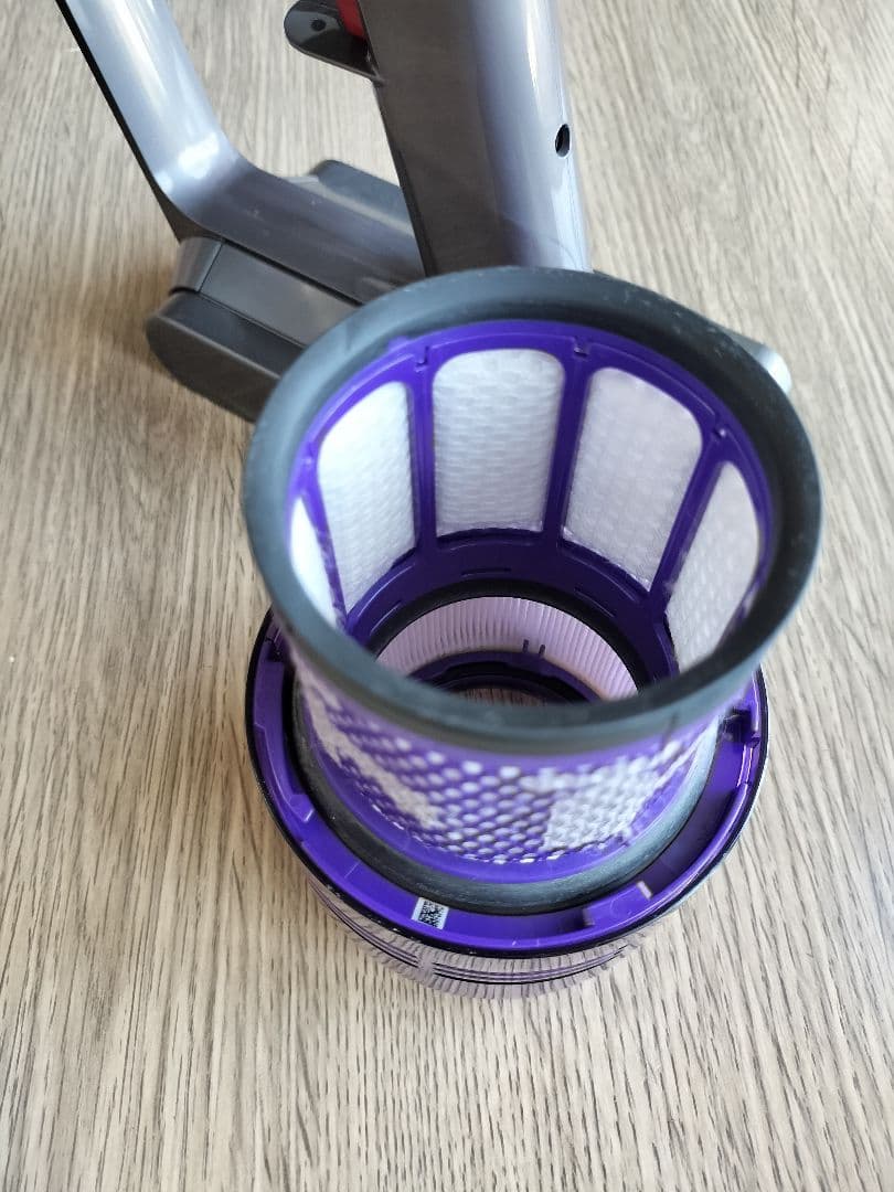 ダイソン V11 SV14　Dyson 掃除機 本体のみ