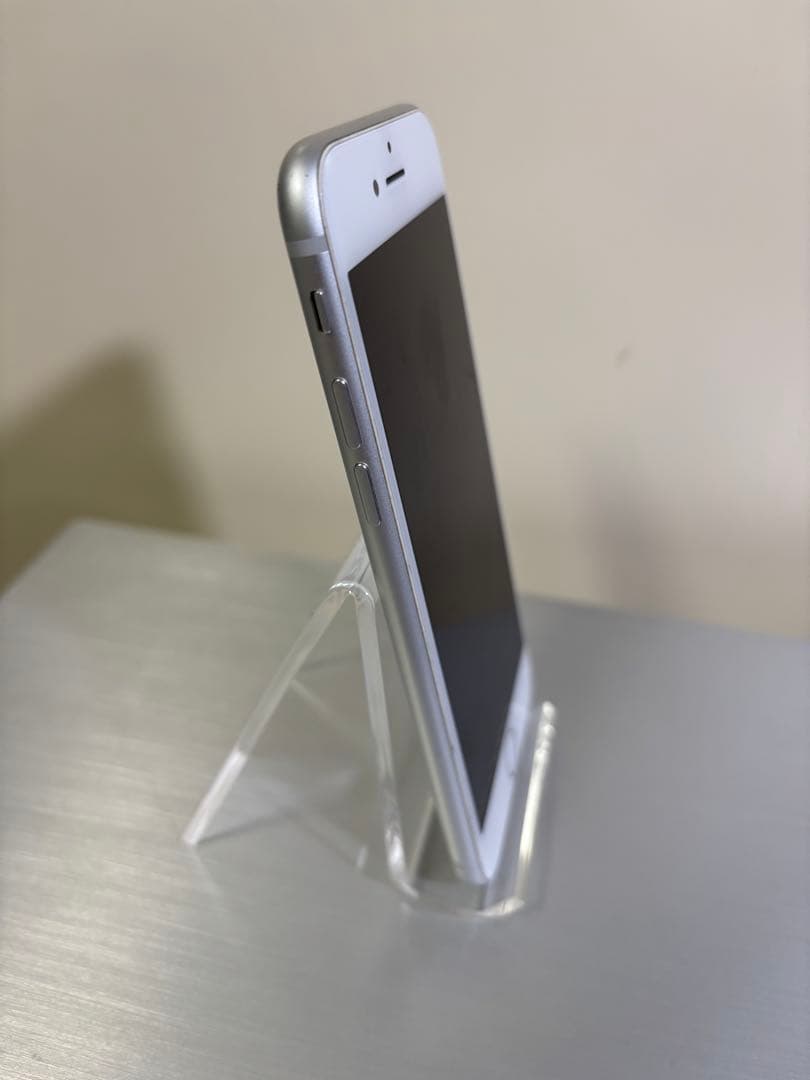 iPhone 8 MQ792J/A SIMフリー