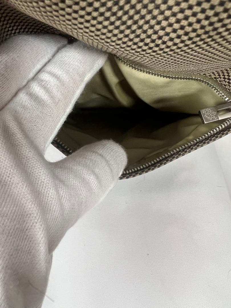 LOUIS VUITTON メッセンジャーバッグ グレー