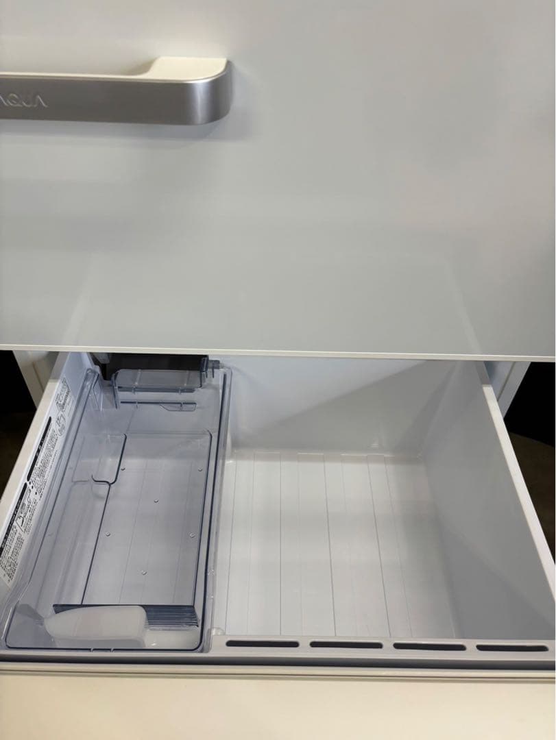 AQUA 3ドア冷蔵庫 AQR-SV24HBK(W) 2020年製 238L