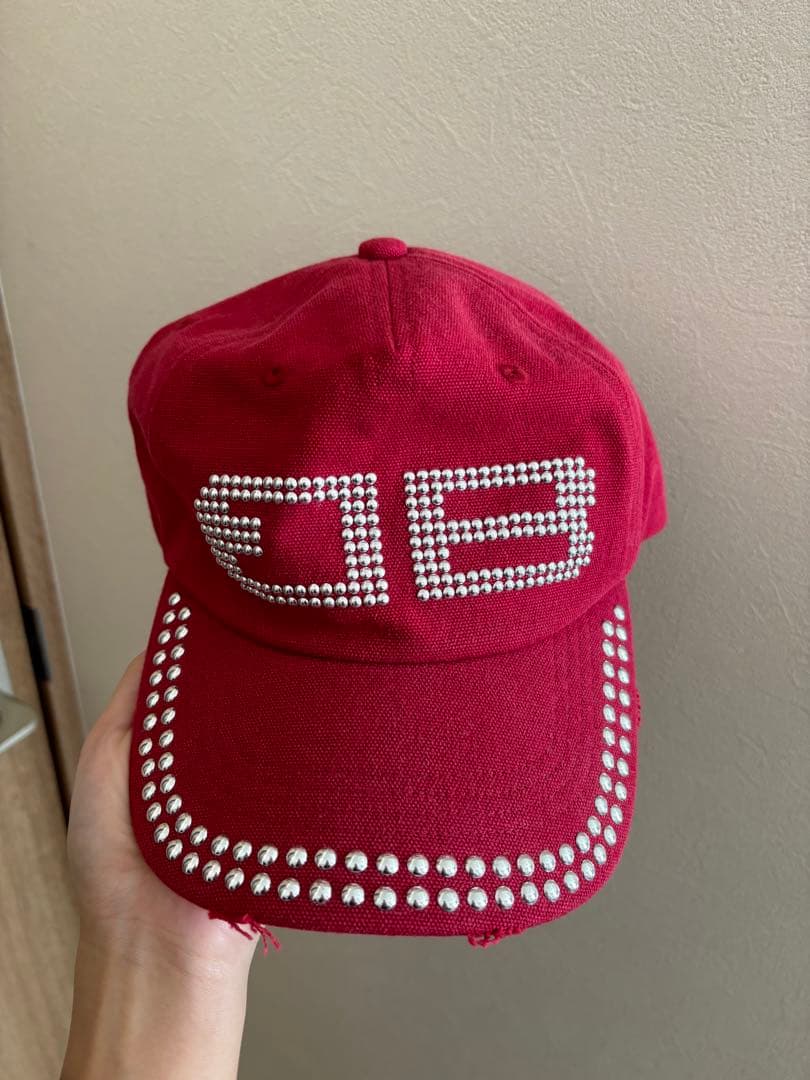 beeden 赤キャップ