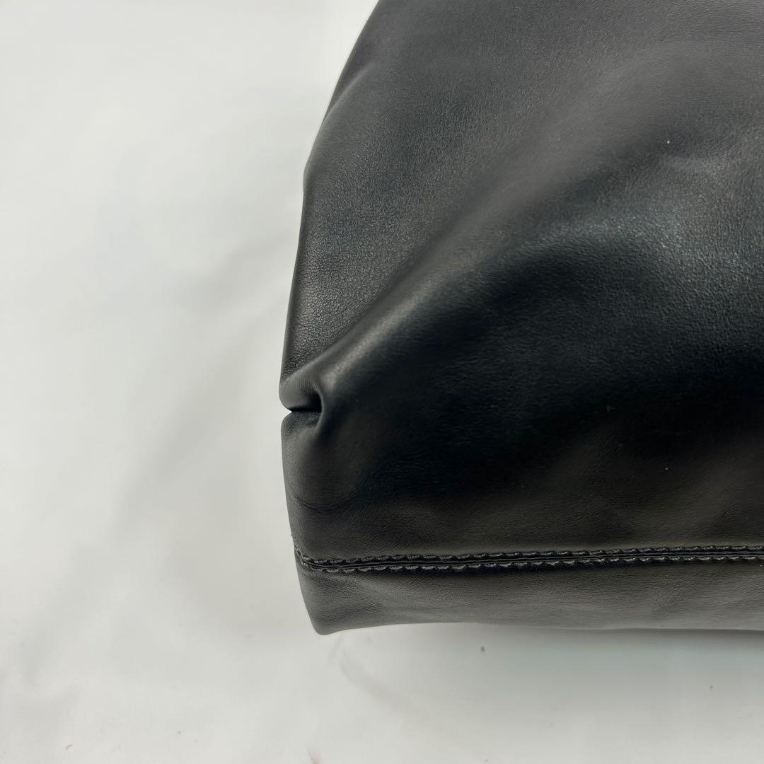 【美品】ブルガリ　トートバッグ　2way レザー　ロゴ金具　ビジネス　大容量　黒