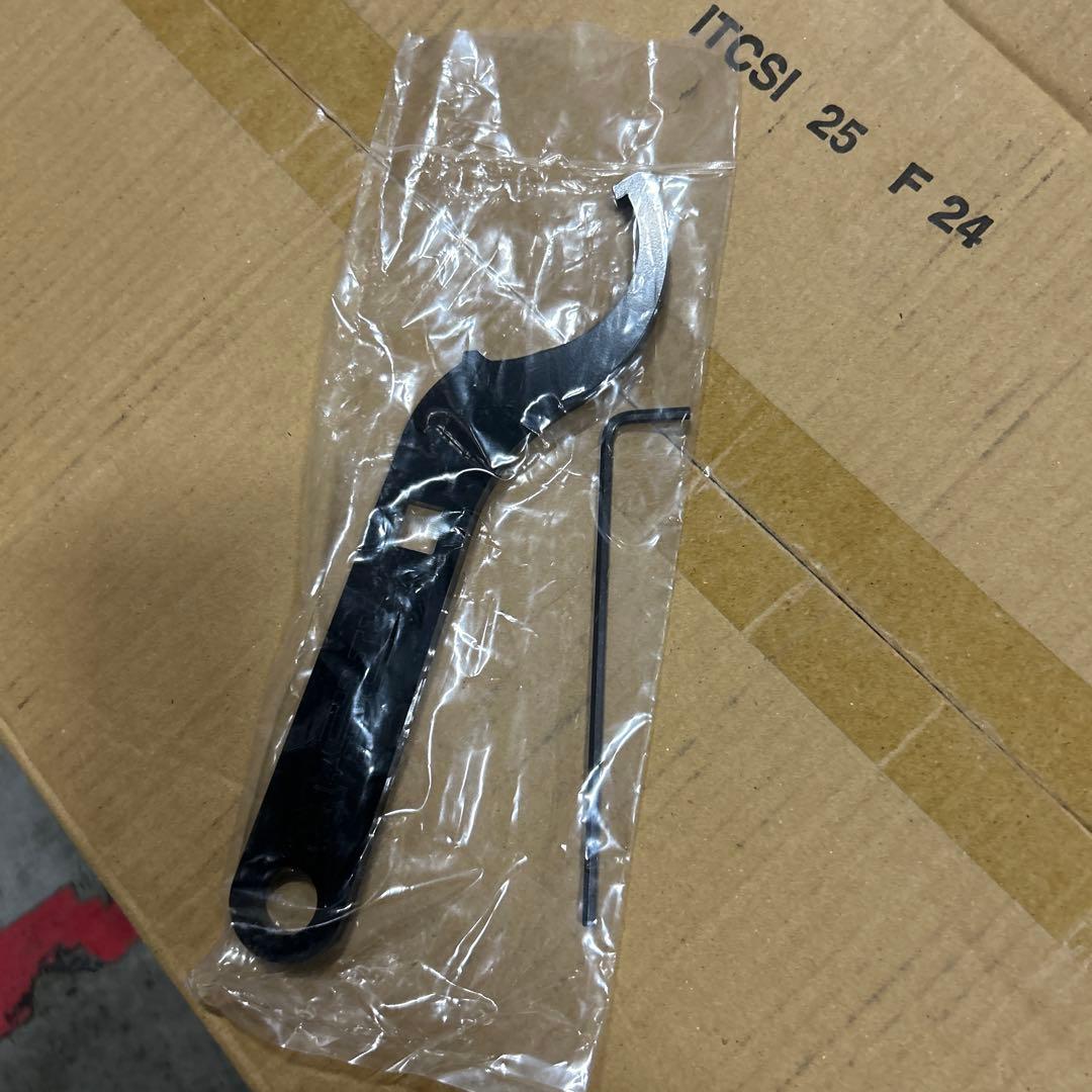 新品　RS-R セルシオ UCF31 車高調 Black☆ i Active