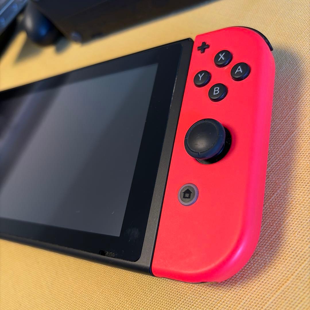美品⭐︎Nintendo Switch 本体　ドック　青/赤 ジョイコン付き