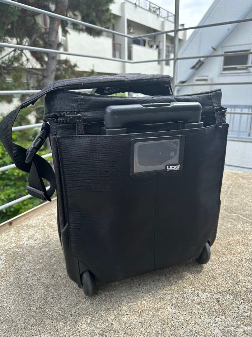 UDG ブラック キャリーケース