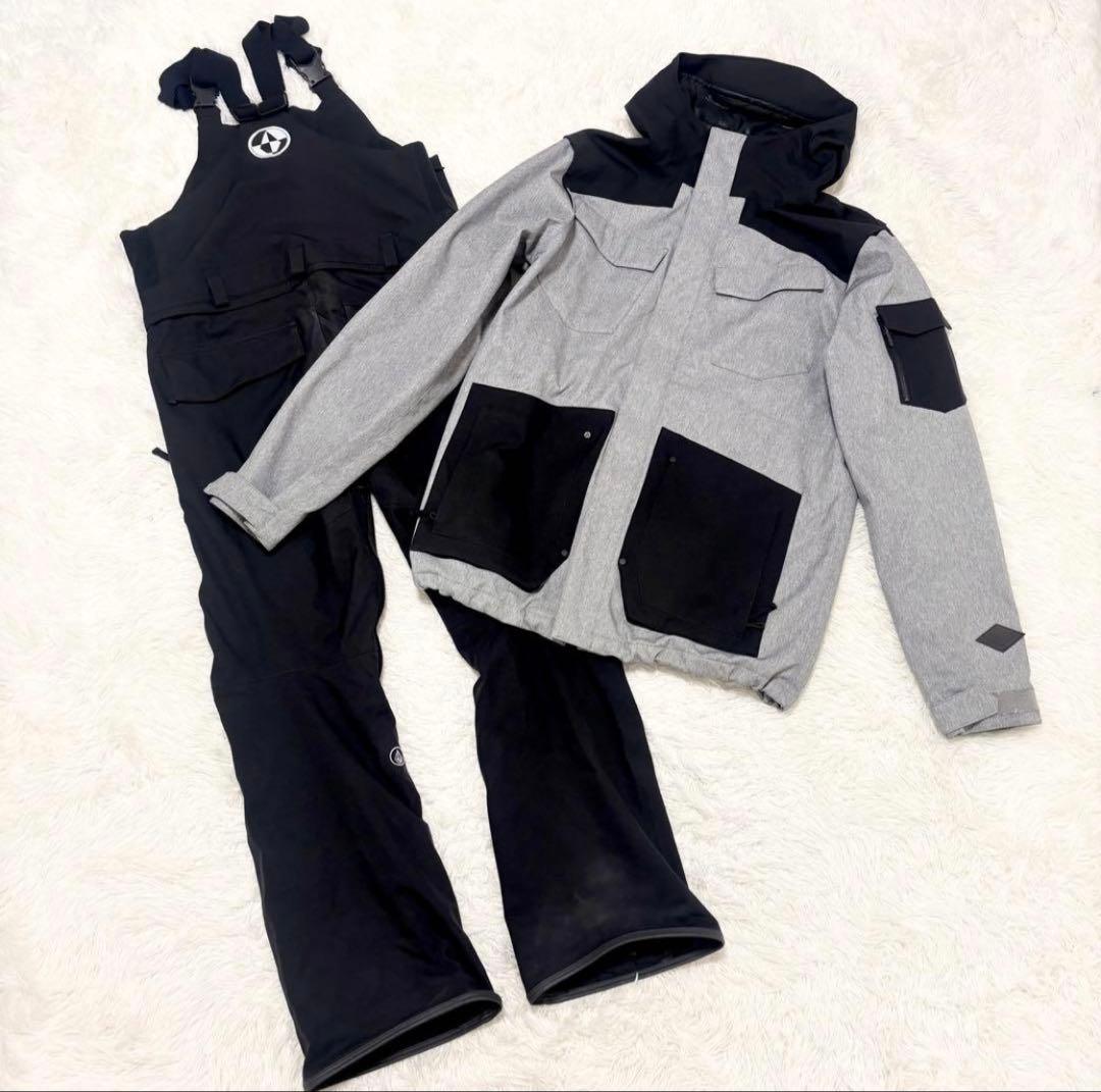 R*様 VOLCOM 上下セット XL L 耐水15K/10K スノーボードウェ