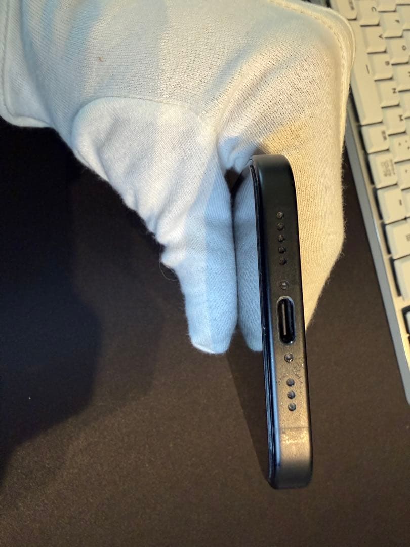 ［限界価格］極美品☆『付属品完備』iPhone16 256GB