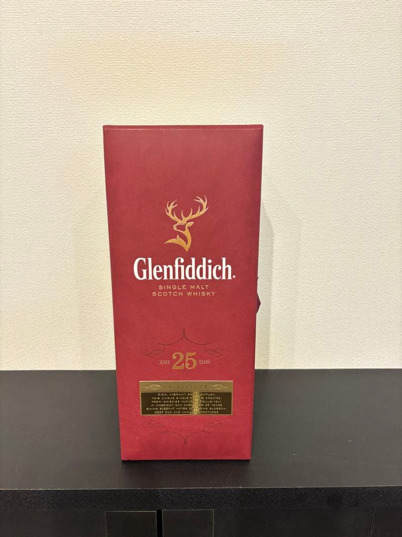 【未開栓】グレンフィデック25年レアオークウィスキー700ml