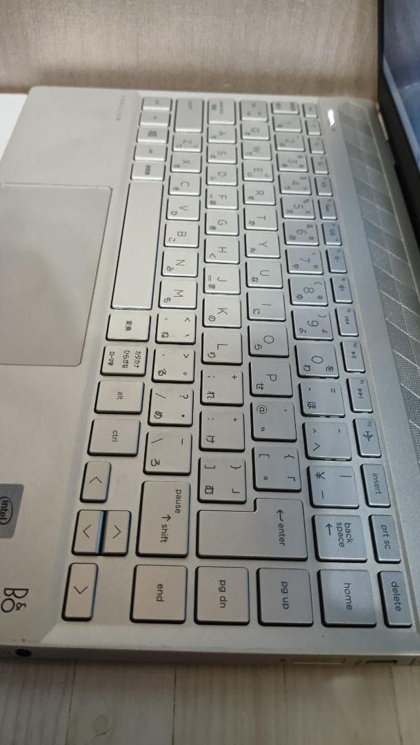 hp pavilion 13-an1039TU 10世代i3 ゴールド