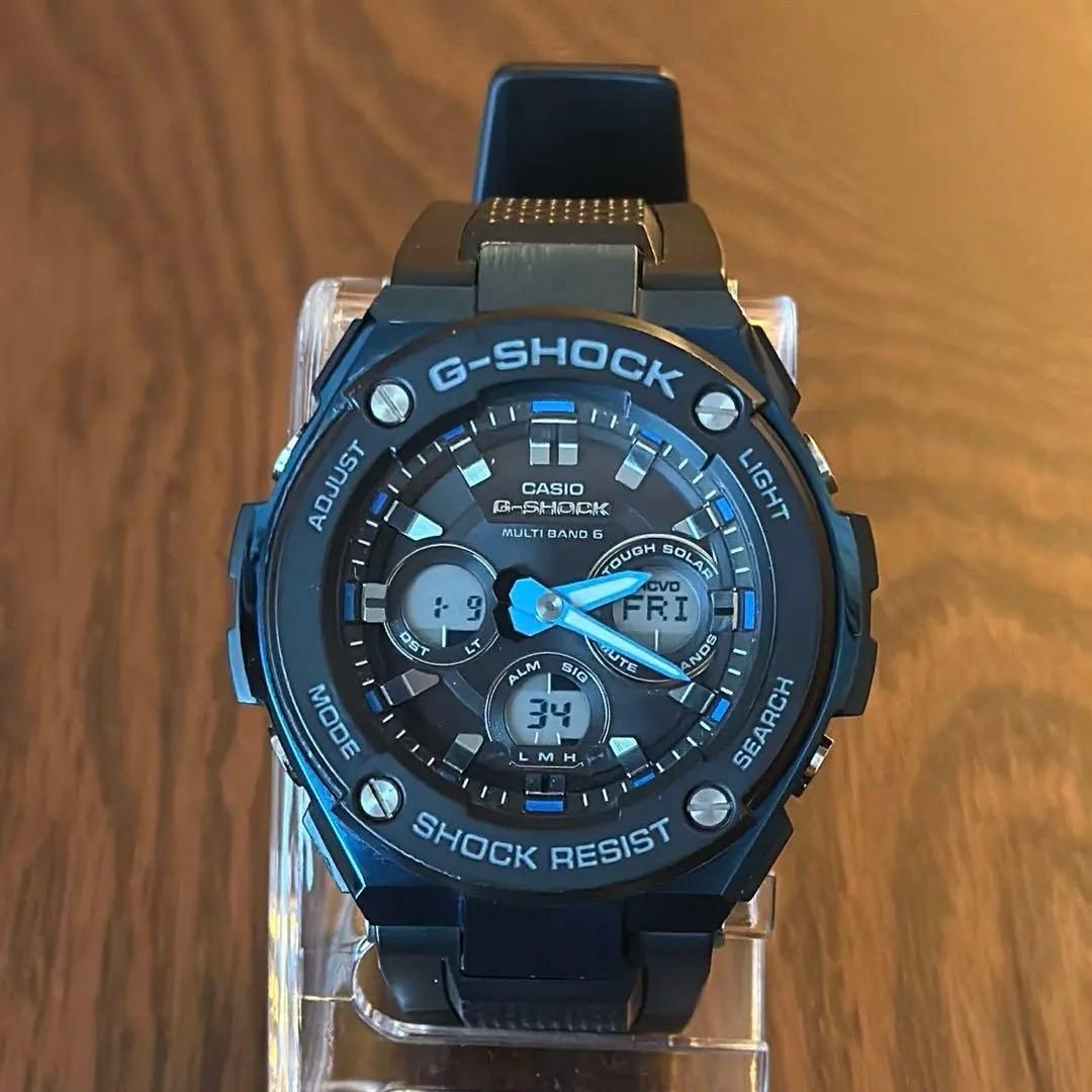 【最終値下げ】G-SHOCK GST-W300G ブルー ブラック