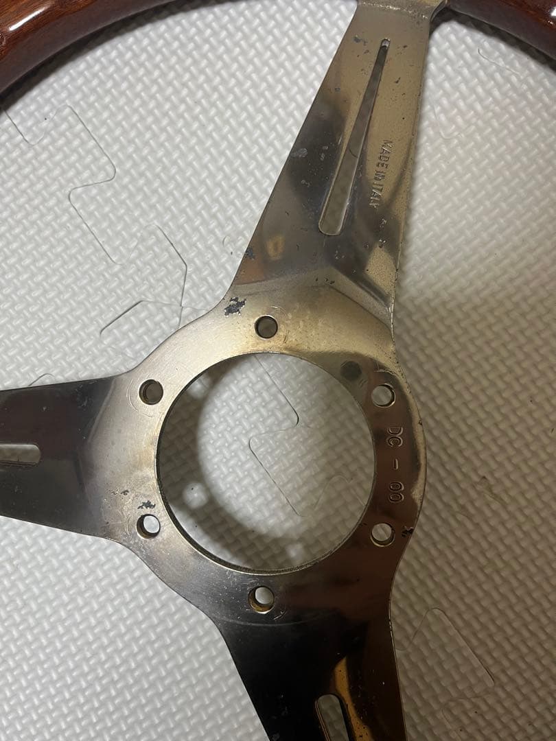 ナルディ　36π？ウッドステアリング