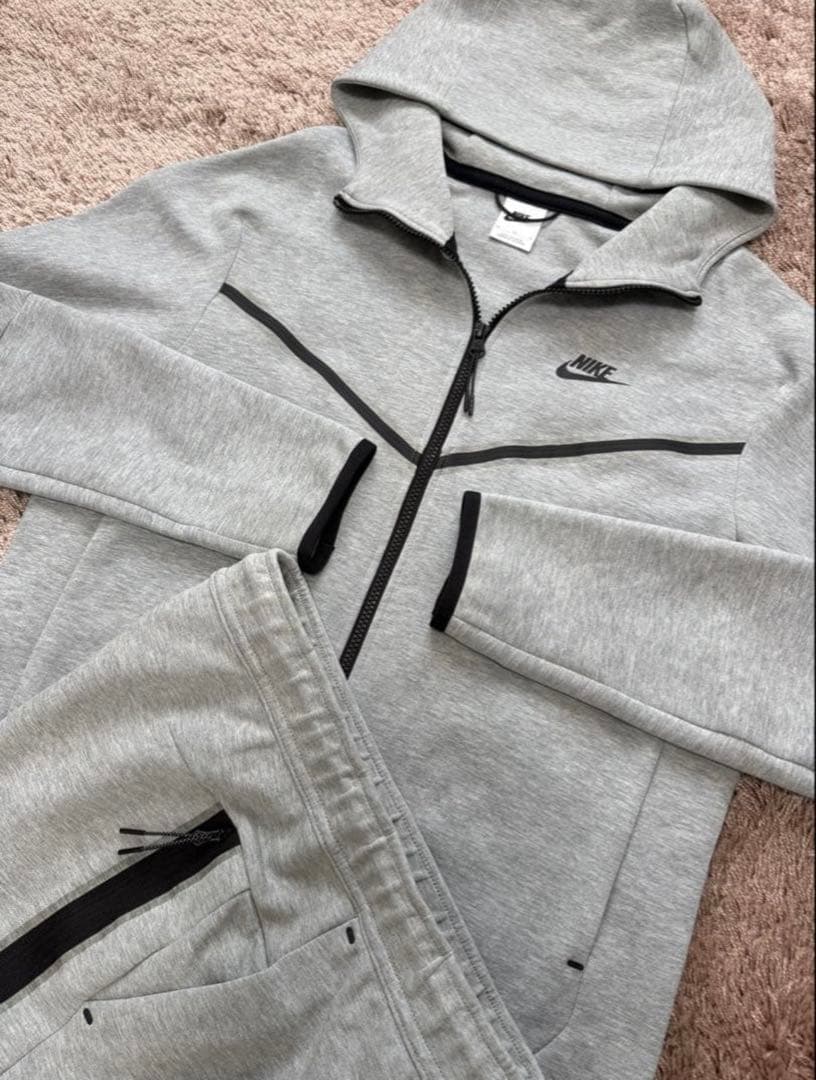 NIKEテックフリース 廃盤品 3代目テックフリース 国内正規品上下セットアップ