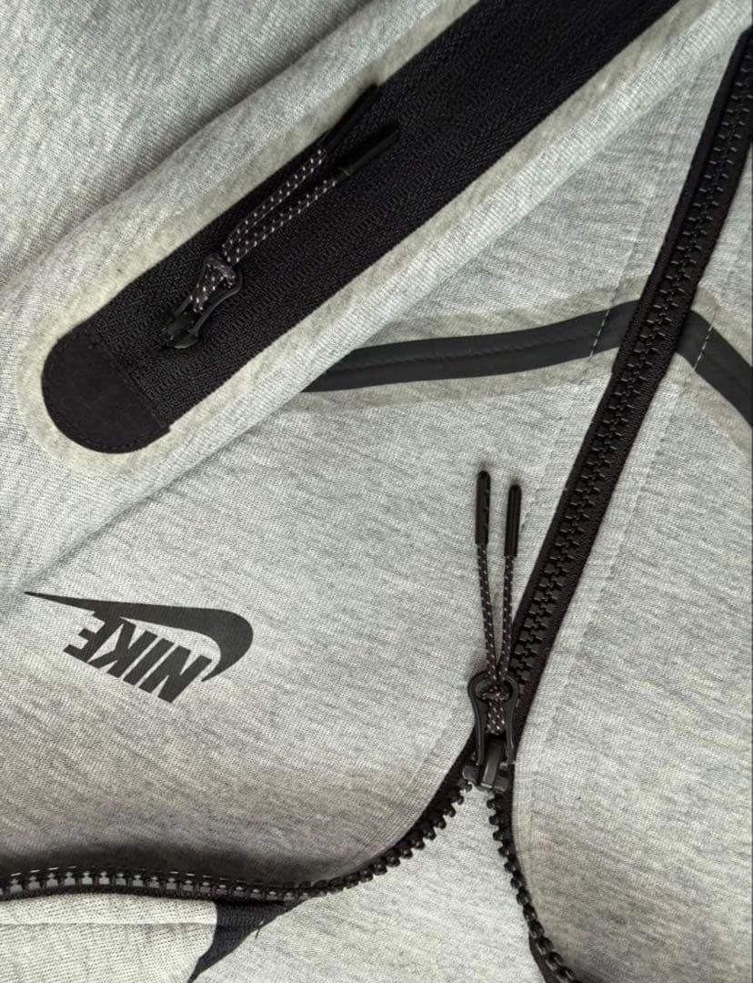 NIKEテックフリース 廃盤品 3代目テックフリース 国内正規品上下セットアップ