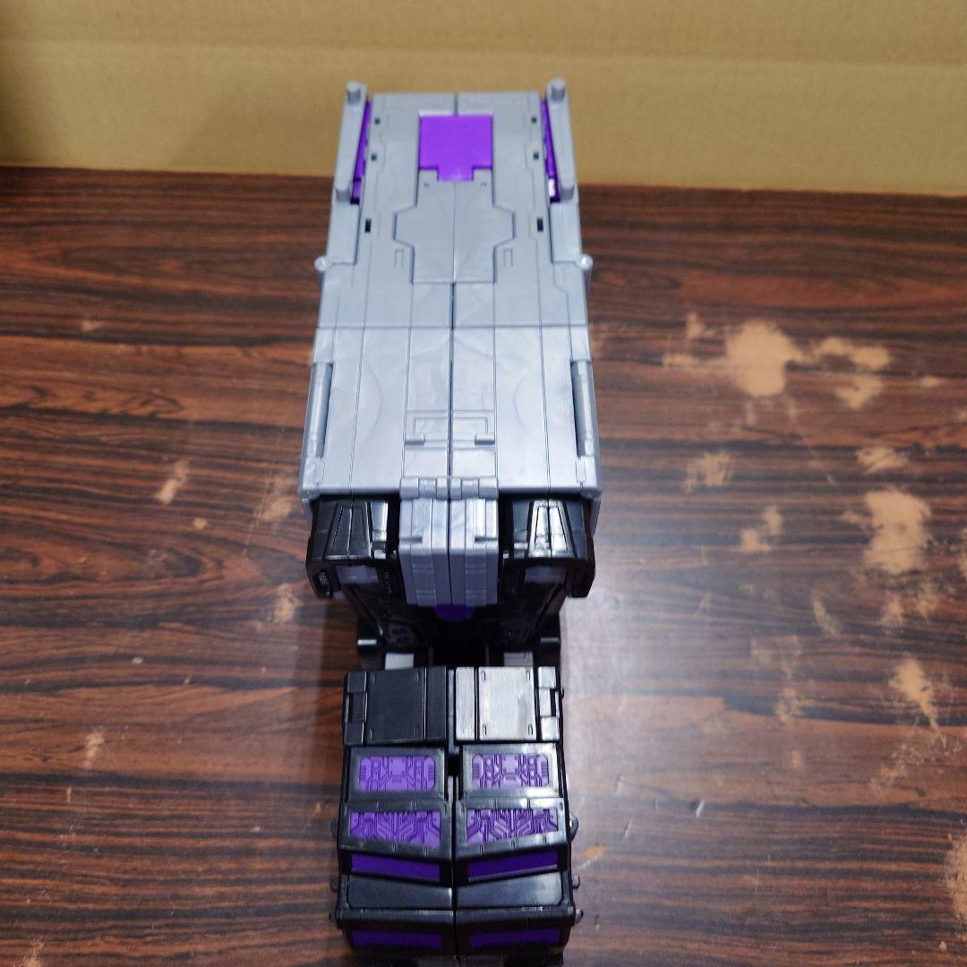 トランスフォーマーレガシー　モーターマスター　TL-13 フィギュア