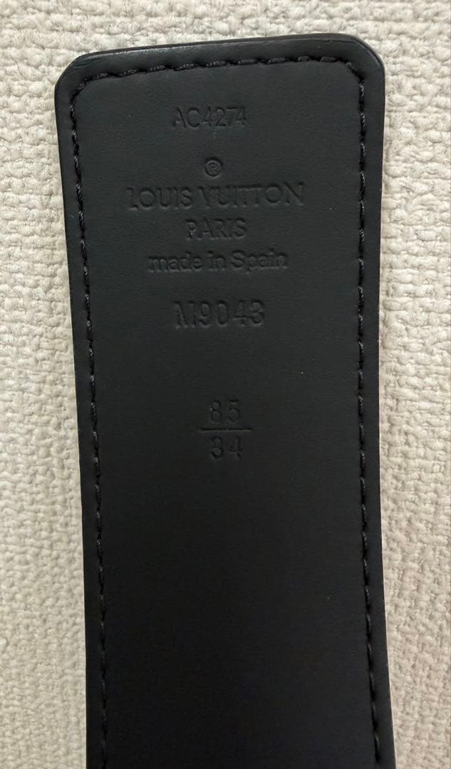 (くみっきー)LOUIS VUITTON ブラック ベルト バックル無し