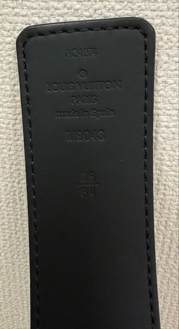 (くみっきー)LOUIS VUITTON ブラック ベルト バックル無し