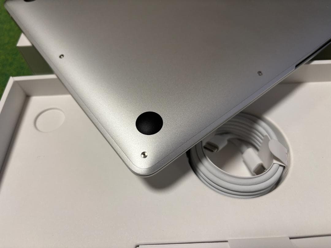 【新同】MacBook Air M1 8/256GB