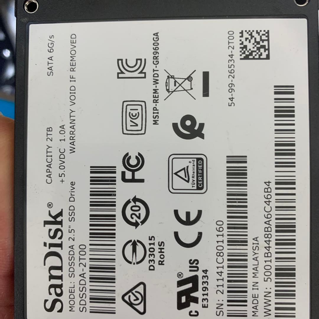 SanDisk SSD Plus 2TB SATA 2.5インチ 美品