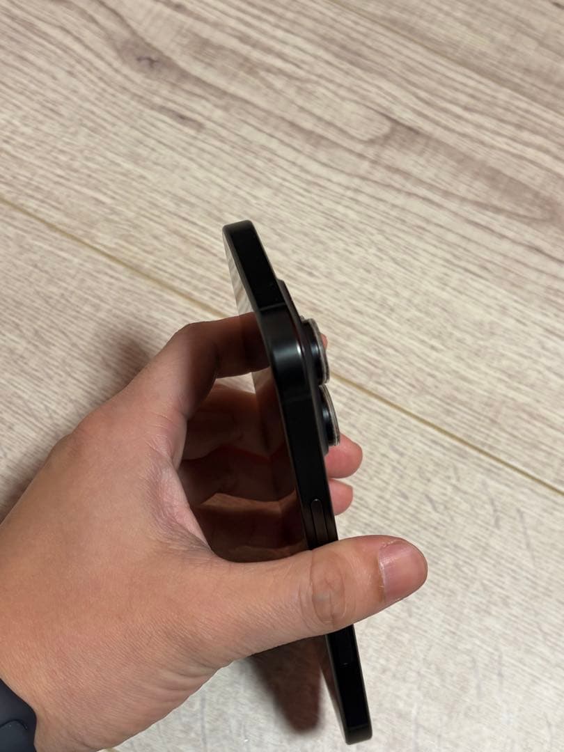 iPhone 16 pro 128g 本体