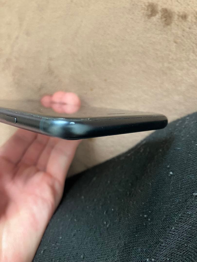 iPhoneSEブラック第3世代　SIMフリー　128GB