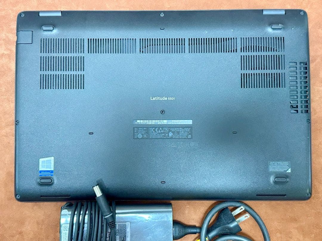 Windowsノート本体 DELL Latitude5501 i5-9300H 8GB |1180