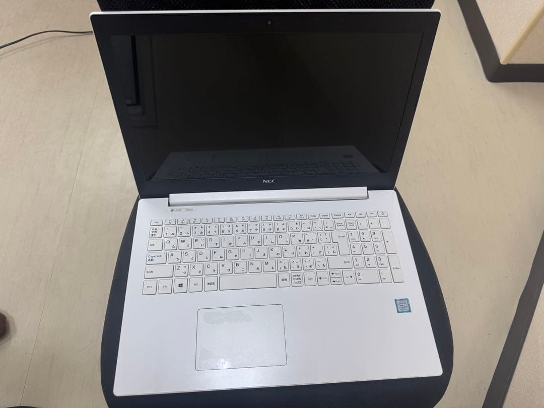 NEC ノートPC ホワイト