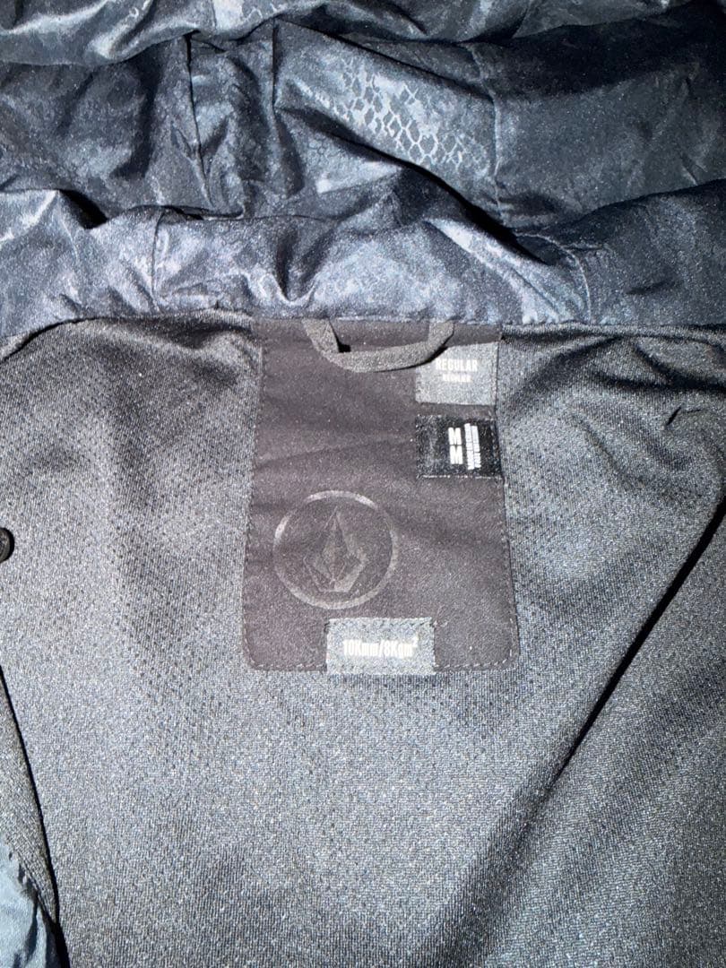 VOLCOM メンズスノーボードウェア上下セット