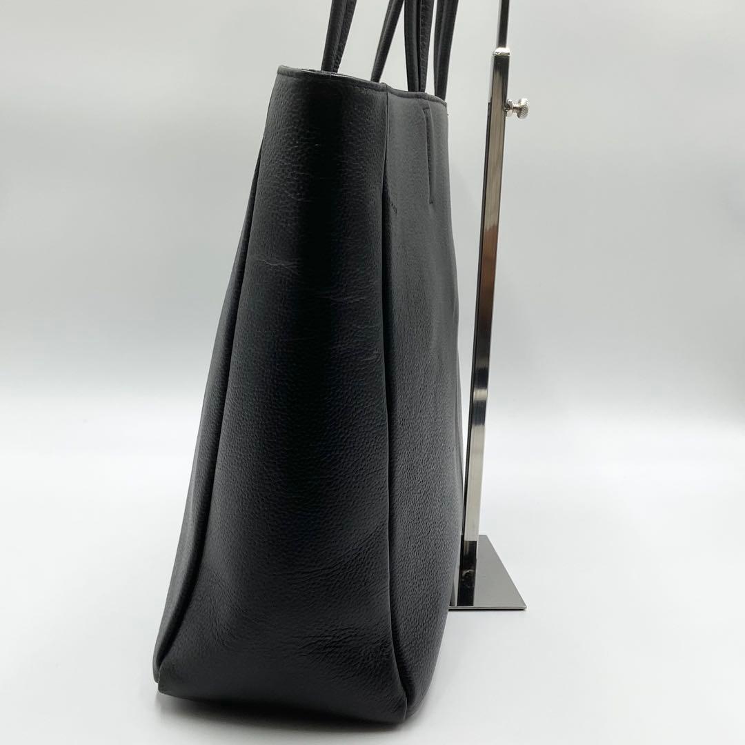 極美品　SHIPS シップス　ヴァーティカル　トートバッグ　スマートレザー　黒