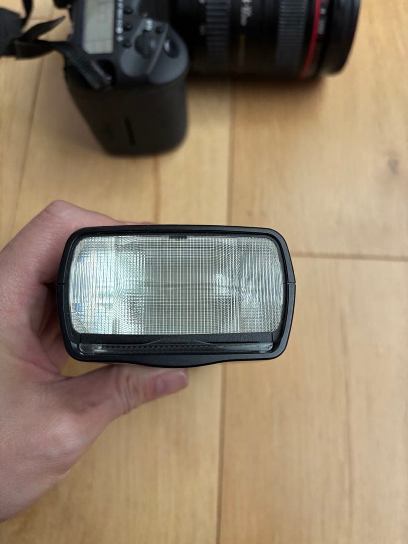 キャノン　EOS7D EF24-105F4L 430EXⅡ