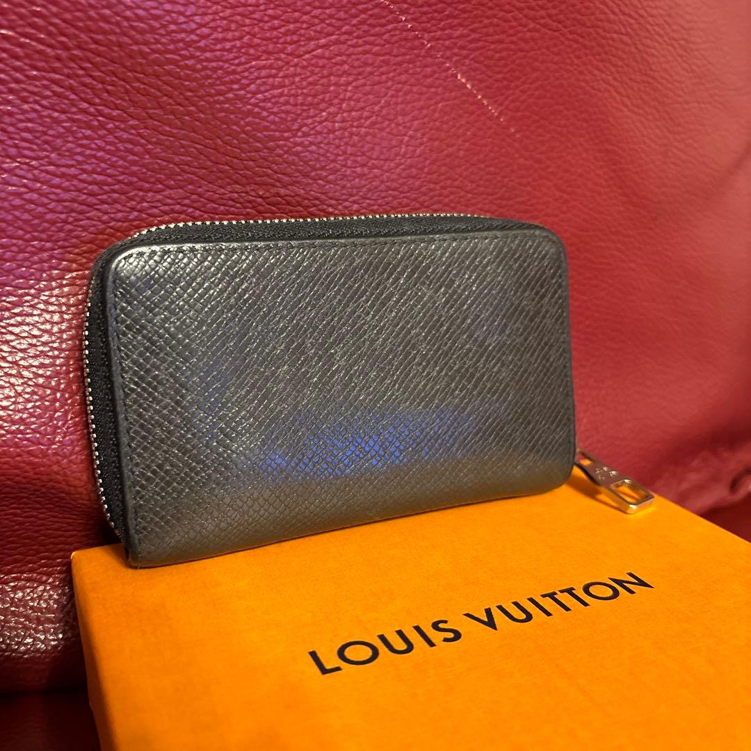 ルイヴィトン ケース ジッピー タイガ レザー アルドワーズ