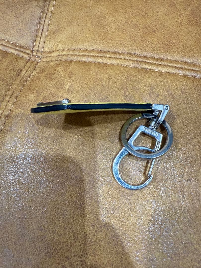 【レア商品】 正規品 プラダ キーリング　サフィアーノ