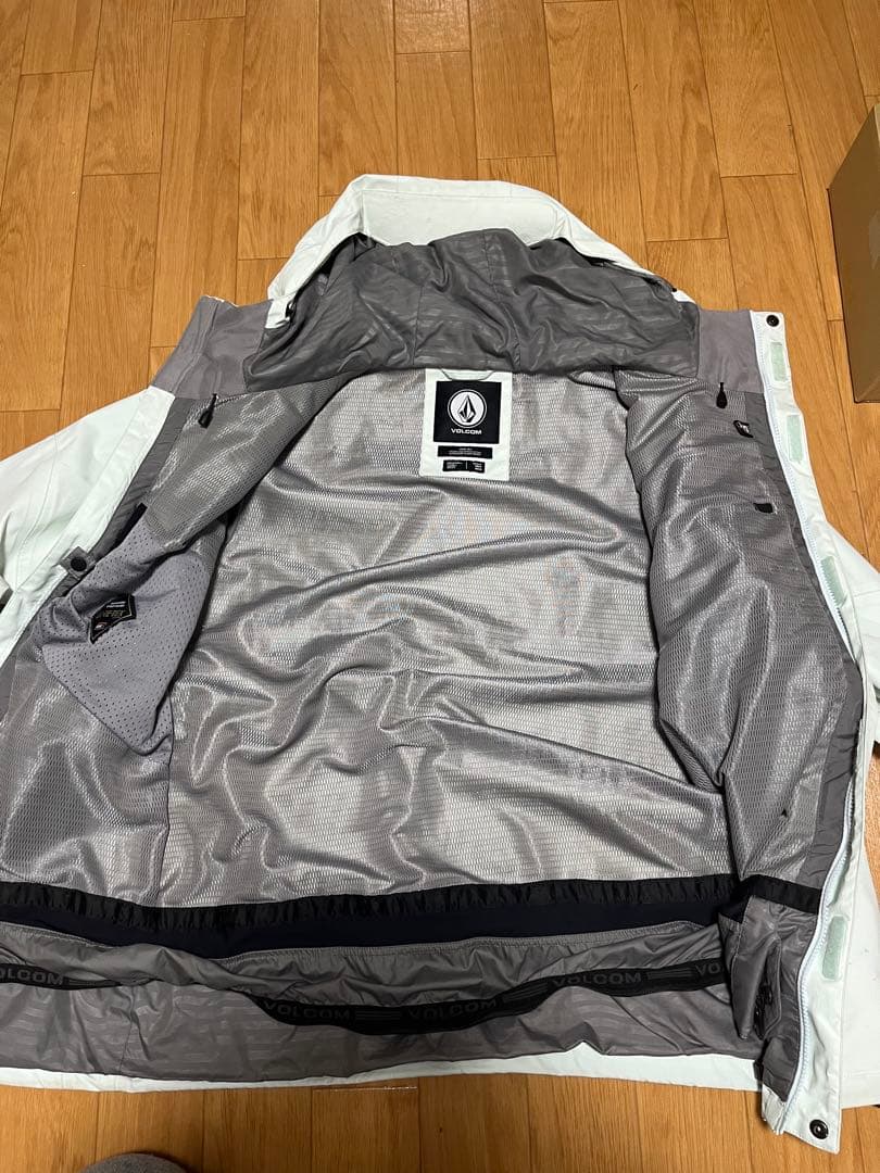 VOLCOM L GORE-TEX ジャケット(SKY)