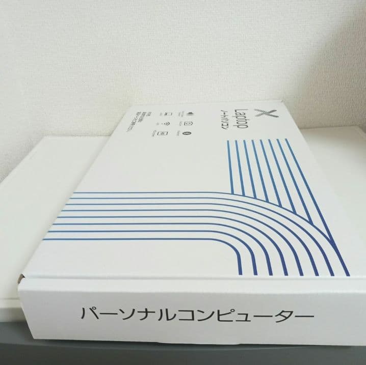 Windows11 Pro 14型液晶 Intel Celer　パソコン　ピンク