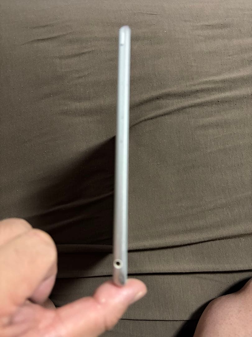 Apple iPad 第7世代 128GB シルバー Wi-Fi