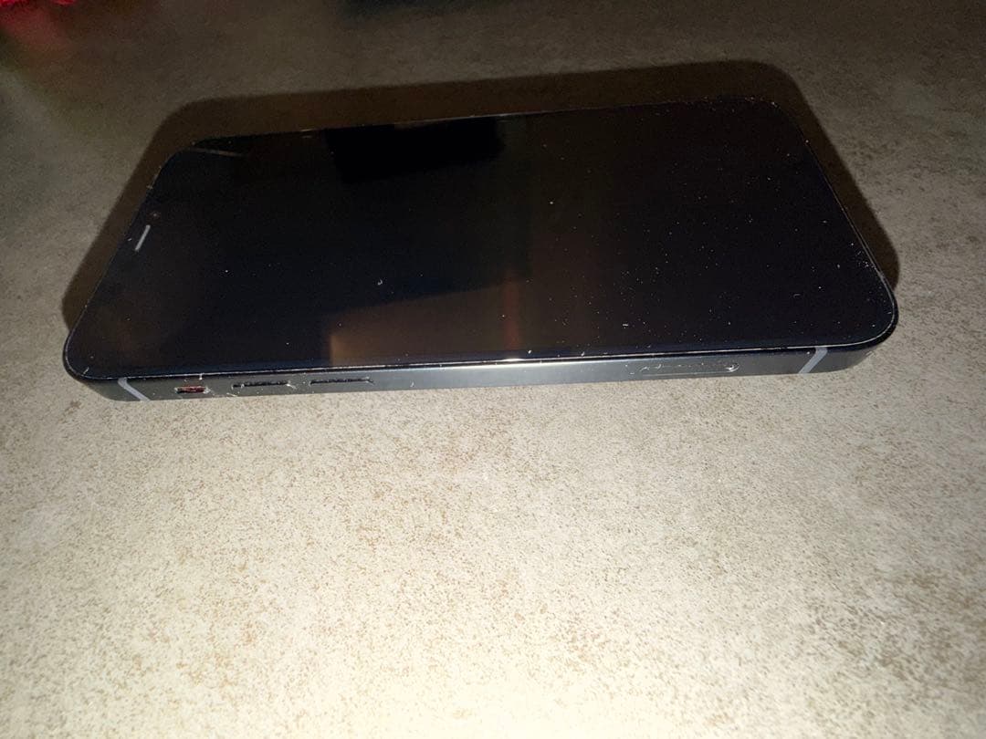 iPhone 12 128GB ブラック